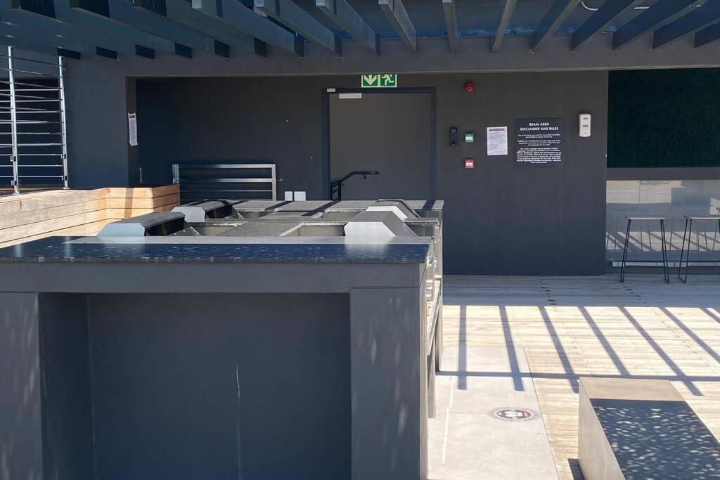 Modern Apartment In The Docklands, De Waterkant, Cape Town Stunning Views, Gorgeous Pool Deck Eksteriør bilde