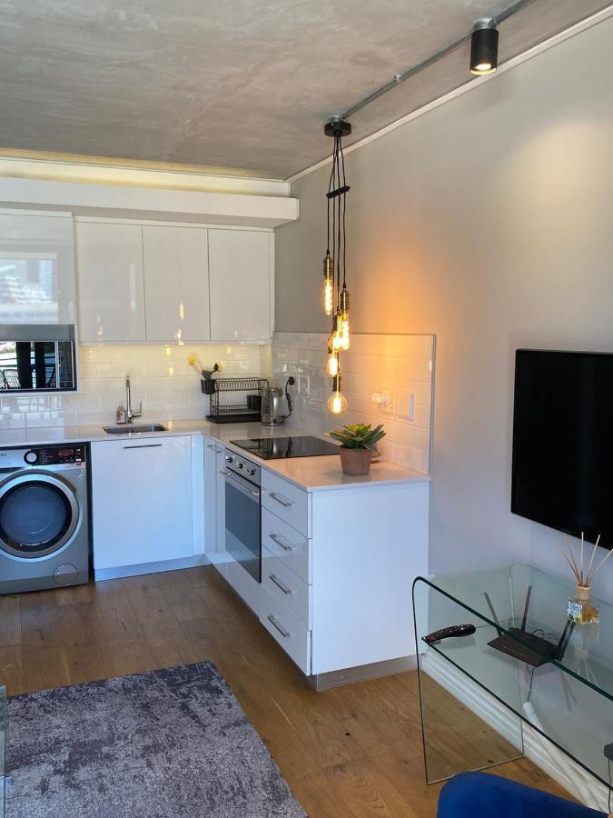 Modern Apartment In The Docklands, De Waterkant, Cape Town Stunning Views, Gorgeous Pool Deck Eksteriør bilde